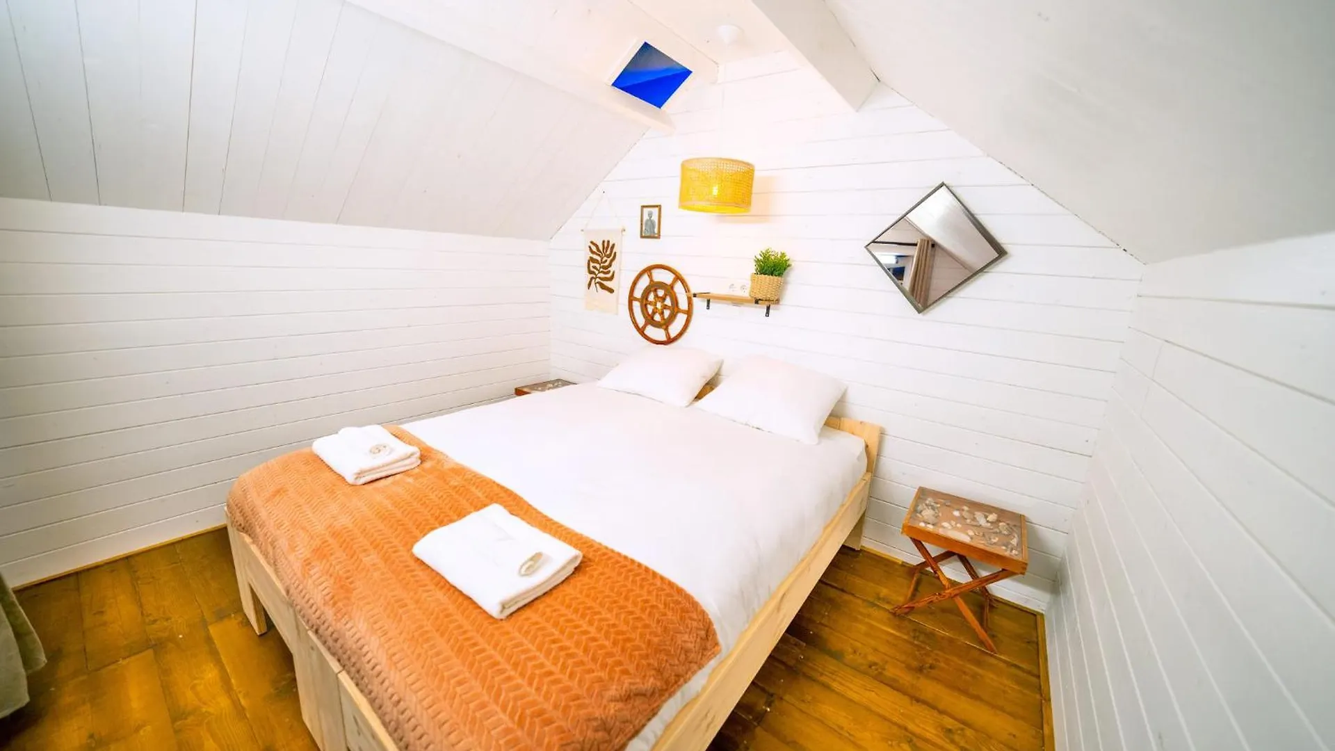 Otel Outside Inn Amsterdam Hollanda